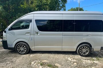 Private Montego bay Airport Transfer To Negril 