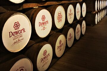 Casks & Chronicles: Day Tour of Scottish Whisky Distilleries