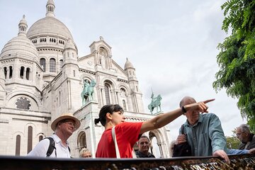 Paris: Discover Hidden Montmartre on a Walking Tour