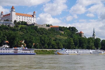 7 Days Prague, Bratislava and Budapest by Bus