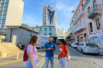 Athens Private Street Art Treasure Hunt w Food Stops