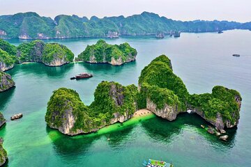 2 Days 1 Night Tour in Lan Ha Bay and Cat Ba Island 