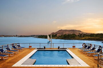 Private 4 Days Luxury 5-Star Nile Cruise Tour From Aswan to Luxor