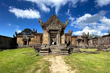 Private Preah Vihear Temple Tour