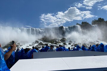 Maid in America Tour of Niagara Falls, USA