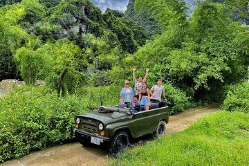 Ha Giang Jeep Tours : 2 DAY JOURNEY OFF THE BEATEN TRACK