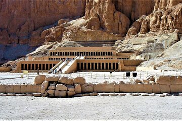 Luxor excursion from Sharm el Sheikh by plane