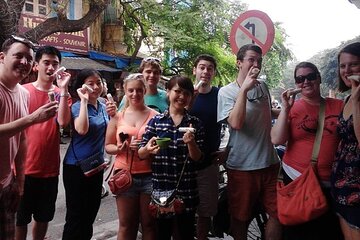 Hanoi Street Food Market Walking Tour