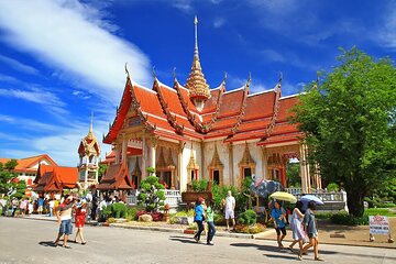 Wat Chalong Historic Old Town Tour in Phuket