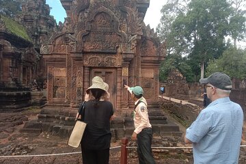 Private Banteay Srei and 4 Temples Guided Tour