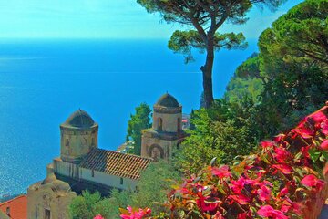 Private 8 Hour Tour to Positano Ravllo and Cetara from Naples