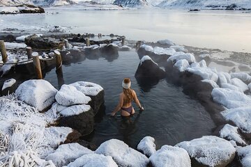 Private Golden Circle & Hvammsvik Springs with lunch (Up to 8 P)
