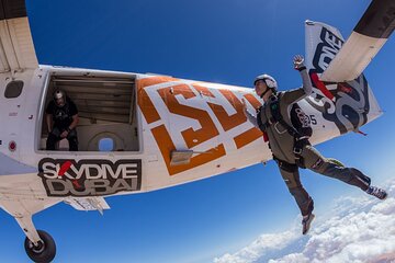 Skydive Dubai: Palm Jumeirah Jump with Optional Pickup