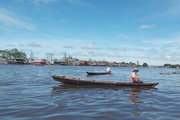 Belen Market & Floating City 2-3 Hour Private Tour