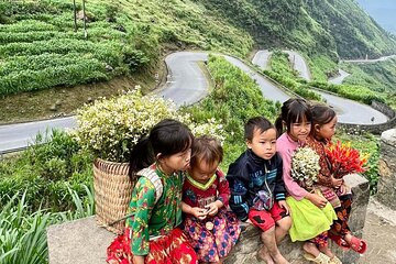 From Hanoi: Ha Giang Loop Motorbike Tour (3 nights, 2 days)