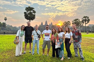 Siem Reap Angkor Wat Sunrise, Bayon, Ta Prohm In Small Group Tour