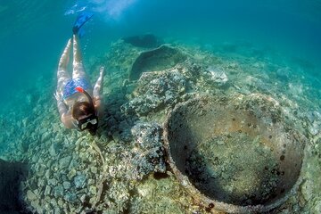 Ancient Corinth, Mycenae & snorkelling in sunken city 