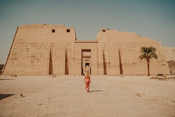 Luxor Excursions Visit Habu temple Valley Of Workers & Queens