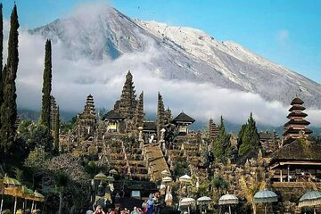 Eastern Bali and Besakih Temple Tour