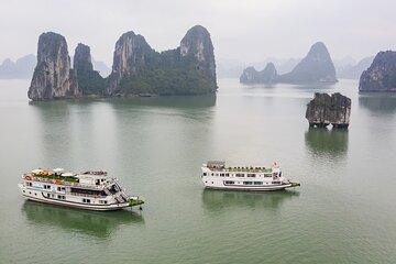 Halong Fantasea Cruises - 3 Days 2 Nights Tour From Hanoi