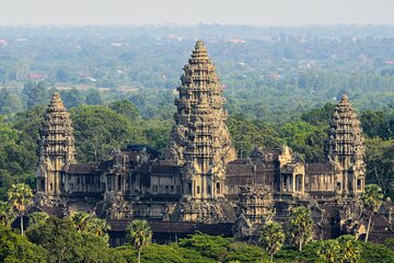 10 Days Southeast Asia Tour with Accommodation 