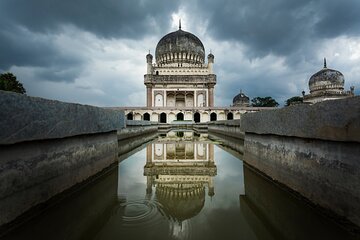 Mesmerising Hyderabad Heritage Cultural Tour with Ethnic lunch