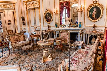 Private Camondo Museum and Parc Monceau Tour in Paris