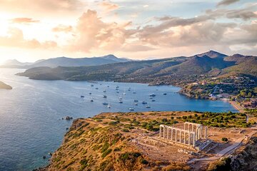 6 Day Tour in Athens, Saronic Islands Cruise, Delphi & Santorini 