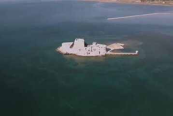 Private tour of Corinth, Nafplio, Mycenae with a Pickup 