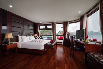 Overnight Halong/Lan Ha Bay Luxury 5 stars Cruise with Full Meals