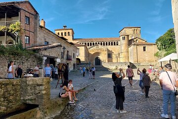 Santillana del Mar & Altamira Museum from Santander 