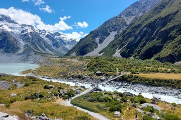 Mount Cook Tour: Finish at Queenstown, Christchurch or Dunedin