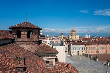Romantic Turin: Outdoor Escape Game in the City of Love