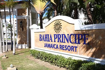 Montego Bay Bahia Principe Grand Jamaica Private Airport transfer