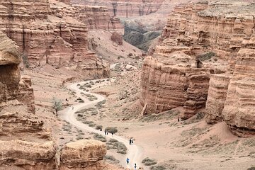 Discovering 6 Stunning Sights on Private Tour of Charyn Canyon