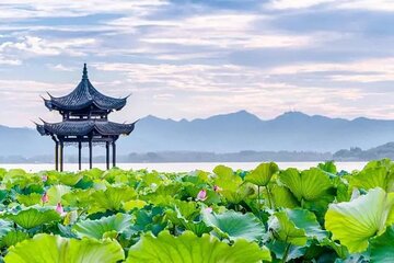 Hangzhou Private Day Tour with West Lake 