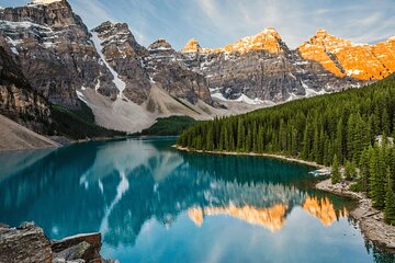 Experience Moraine & Lake Louise with Rewild Adventure Tours