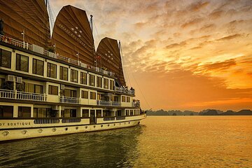 Guided Arcady 2 Days Cruise Halong Bay from Hanoi