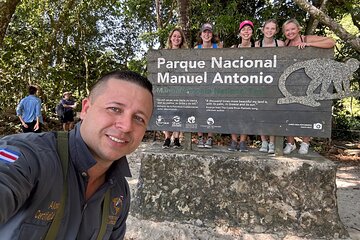Guided Tour in Manuel Antonio National Park!