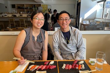 2-Hour Tuna Cutting and Sushi Small Group Workshop in Sendagi