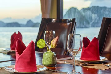 2 days La Casta Cruise of Halong and Lan Ha Bay