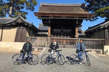 Historical Kyoto Bike Tour (E-bike or sport bike)