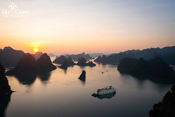 Bai Tu Long Bay 2 Days from Hanoi