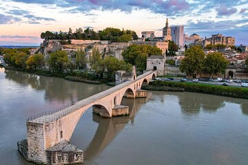 Churches of Provence and French Countryside Private Tour
