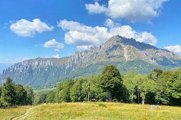 Half Day Hiking Tour in The Dolomitic Milanese Mountain