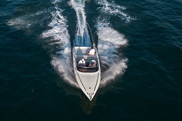 2 hours Private Boat Tour Lake Como in Bellagio