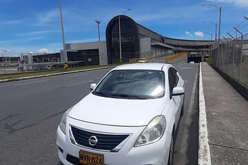 Private Transfer from MDE Airport to Hotels and City of Medellín