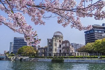 4 Hour Private Tour Highlight of Hiroshima with Licensed Guide