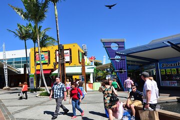 Private Shopping Tour from Brisbane to Harbour Town Outlets