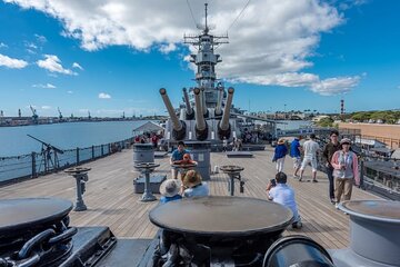 Day Tour -Pearl Harbor, USS AZ Memorial & Battleship Missouri